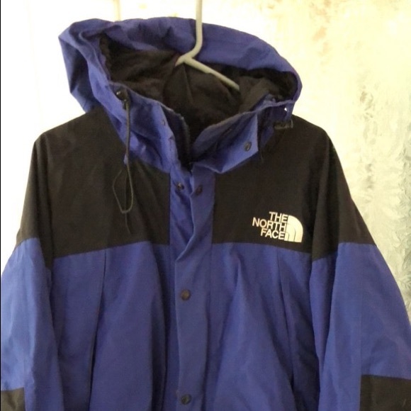 Vintage the north face mountain guide